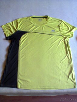 Prodám dvě trika zn.Crivit-sports vel.XL - 4