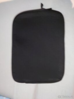 Dicota pouzdro na 10+11 palcovy notebook - 4