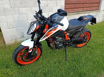 KTM Duke 890 - 4