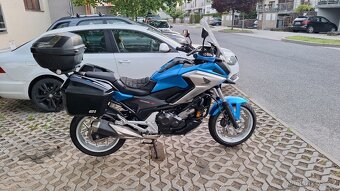 Prodám-Honda NC 750X r.2018 - 4