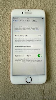 iPhone 8 64 GB Gold - 4