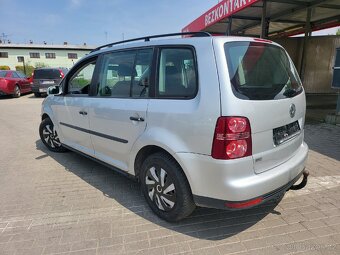 VW Touran 1.9 TDI, 77kw, nová STK,model 2009. - 4
