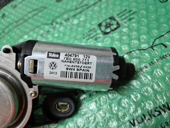 levý zadní motor stěrače VW Transporter, Multivan T5 7E09557 - 4
