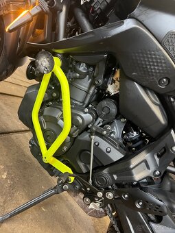 Yamaha Mt 07 - 4