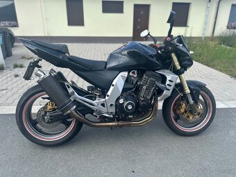 Kawasaki z1000 - 4