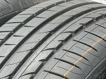 Nejeté letní pneu Hankook 225/60/17 vzorek 8mm - 4