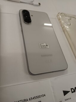 Samsung A56 5G - 8/256Gb - 4