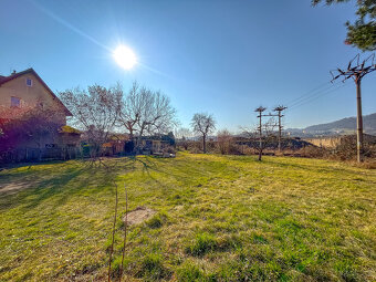 Stavební pozemek určený k výstavbě RD, obec Valtířov - 4