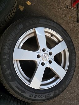 ALU ŠKODA KAROQ ZIMNI SADA 225/55R17 - 4