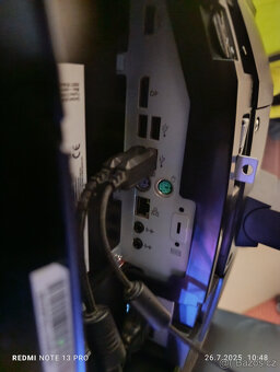 Plně funkční ALL IN ONE( počítač s moninorem v jednom) FUJIT - 4