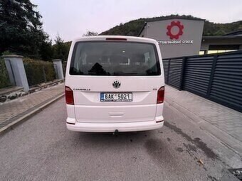 Volkswagen Caravelle 2.0 TDI - 4