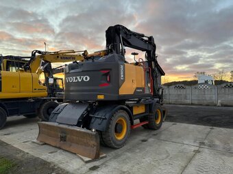 Kolový otočný bagr VOLVO EWR 150 E - 4