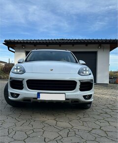 Porsche Cayenne diesel  3.0 V6 - 4