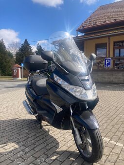 Piaggio X8 400ie - 4