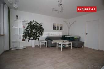 Pronájem bytu 3+1 Zlín, Okružní - 4