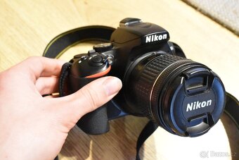 Nikon D3500 TOP stav (pouze 5400 závěrek) - 4
