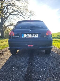 Peugeot 206 1.4 benzín STK do xx/26 - 4