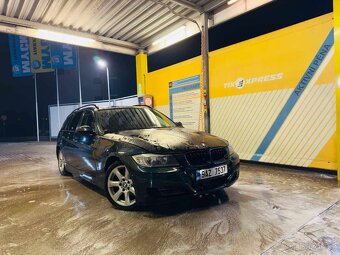 BMW e91 320d 130kw - 4