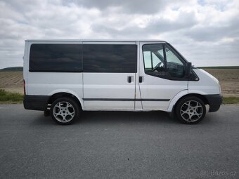 ford transit tourneo - 4
