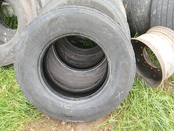 Nákladní pneu - 4