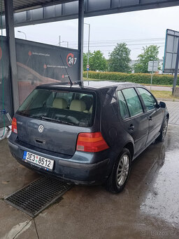 Volkswagen Golf IV 1.6 benzin - 4