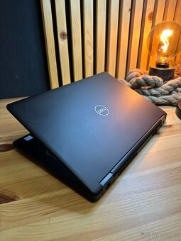 Dell Latitude 5490 - 4