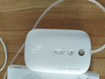 Elektrická odsávačka mateřského mléka Philips Avent premium - 4