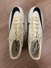 Kopačky Nike Zoom Mercurial Vapor 15 Academy FG/MG - 4