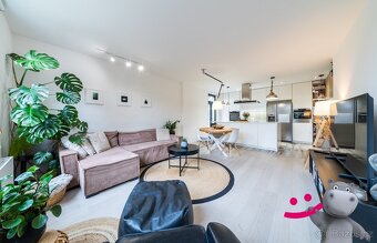 Prodej rodinné domy, 161 m2 - Zlín - Slovenská, ev.č. 58461 - 4