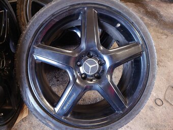 Prodám alu AMG 20" + letní gumy 255/35/20 - 4