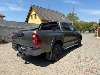 Toyota Hilux 2.8 d-4D 150kW - r.v. 5/2022 - ZÁRUKA - 4
