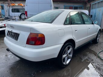 AUDI A4 B5 2.6 V6 QUATTRO - 4