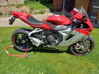 Mv agusta f3 800 - 4