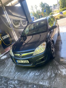 Opel Astra H - 4