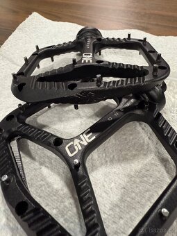 Pedály OneUp Flat Pedals ALU black - 4