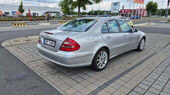 Mercedes-Benz W211 E270 CDI 130 kW Avantgarde, automat - 4