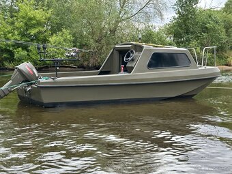 Rybářská kajutová loď Dory - tři kýly - 4