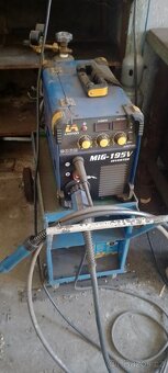 Svářečka CO2 - 4