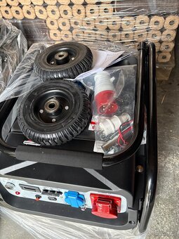 Profesionální elektrocentrála 7,1 kW - 4