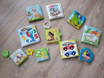 Hračky pro nejmenší - velké množství 1 - 4