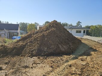Hlína / zemina za odvoz - 4