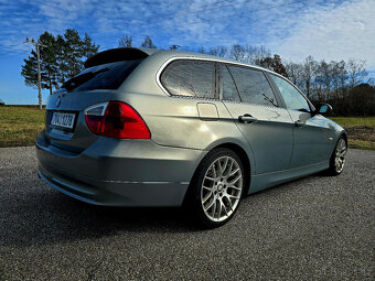 BMW Řada 3 330XD 170kW 4x4 Touring - 4