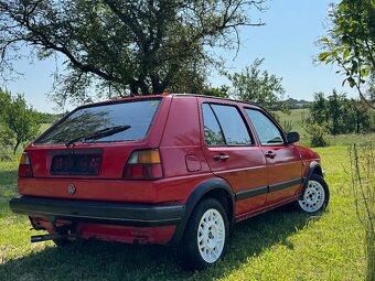 Prodám golf 2 1.8 66KW na náhradní díly - 4