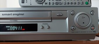 VIDEOREKORDÉR SONY SLV-SE730N - 4