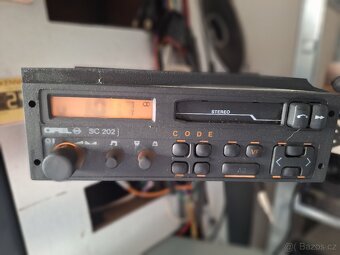 Opel.sc202 autoradio - 4
