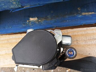 Bezpečnostní pásy Peugeot 308 - 4