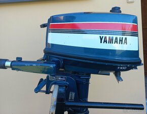Lodní závěsný motor Yamaha + stojan - 4