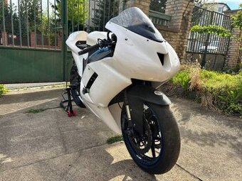 Kawasaki ZX-6R 2007 okruhovka - 4