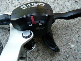Shimano Deore 3x9 Dual Control páky - 4