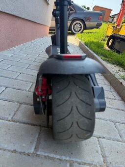Elektrická koloběžka - 4
